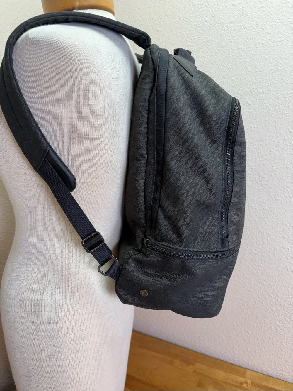 Lululemon City Adventurer Backpack Heathered Grey Black Orange Lining Laptop OS